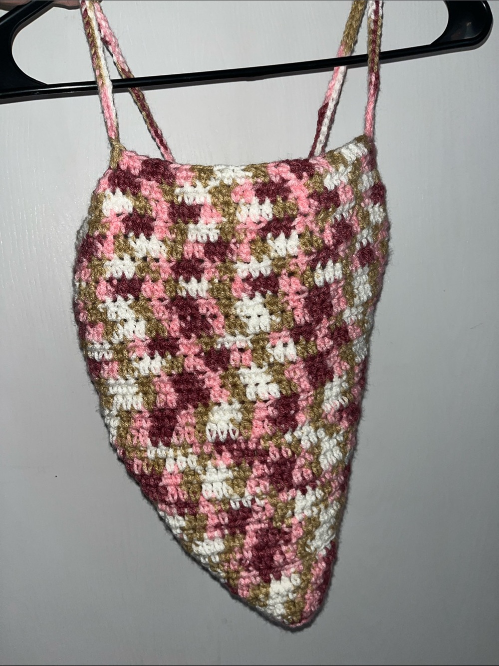 Crocheted Triangle Tank Top in Pink, White & Olive sm-md